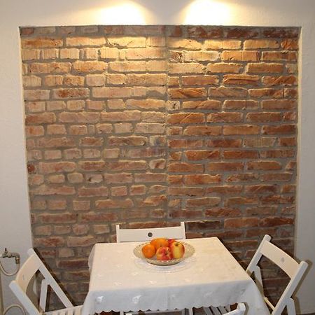 Villa Flora Guesthouse Kruševo Extérieur photo